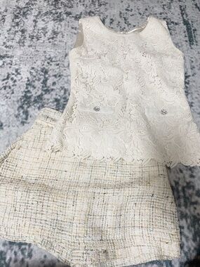 Top cream lace with  Zara Tweed Cream Skirt set